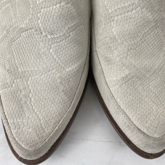 KELSI DAGGER Off White Snake Print Loafer - Picture 10 of 13